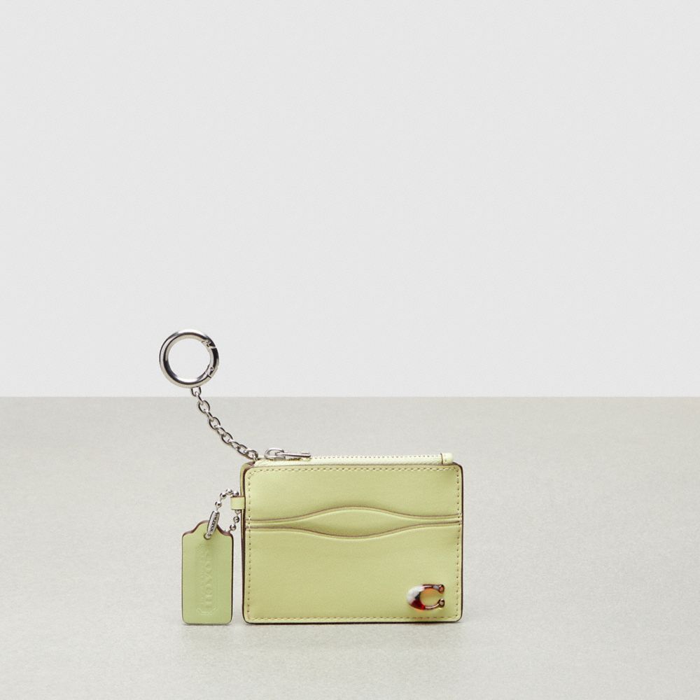 COACH®,Wavy Zip Card Case With Key Ring In Smooth Coachtopia Leather,Small,Pale Lime,Front View