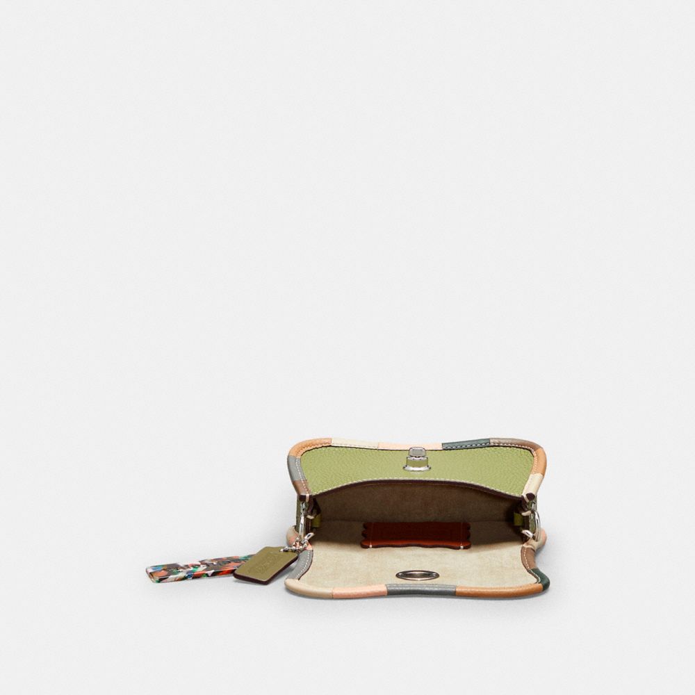 COACH®,Minisac Dinky ondulé en cuir Coachtopia avec bordure en retailles Upcrafted,Cuir Coachtopia,Vert olive multi,Inside View,Top View