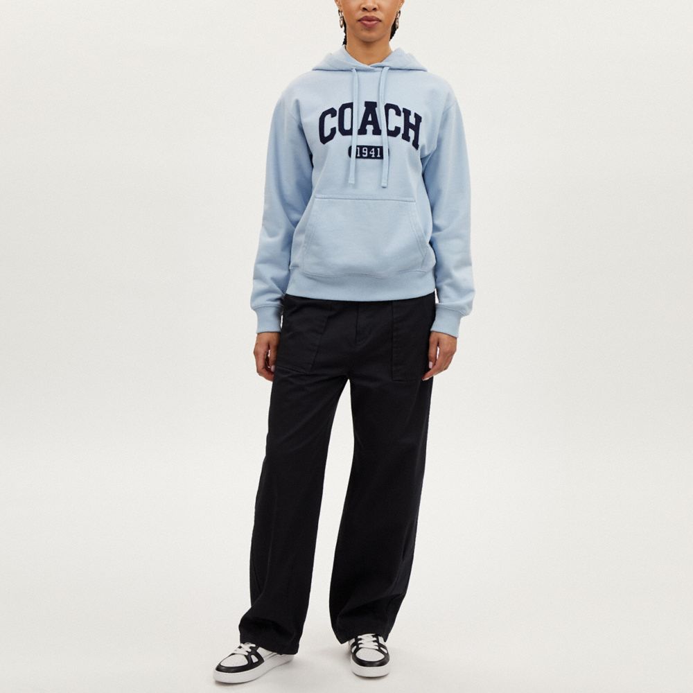 COACH®,スポーティ シグネチャー フーディー,トップス&ワンピース,ﾗｲﾄ ﾌﾞﾙｰ