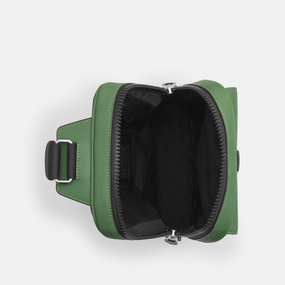 coach トレッカー バッグ シグネチャー キャンバス COACH OUTLET｜【公式】トレッカー バッグ 52・シグネチャー