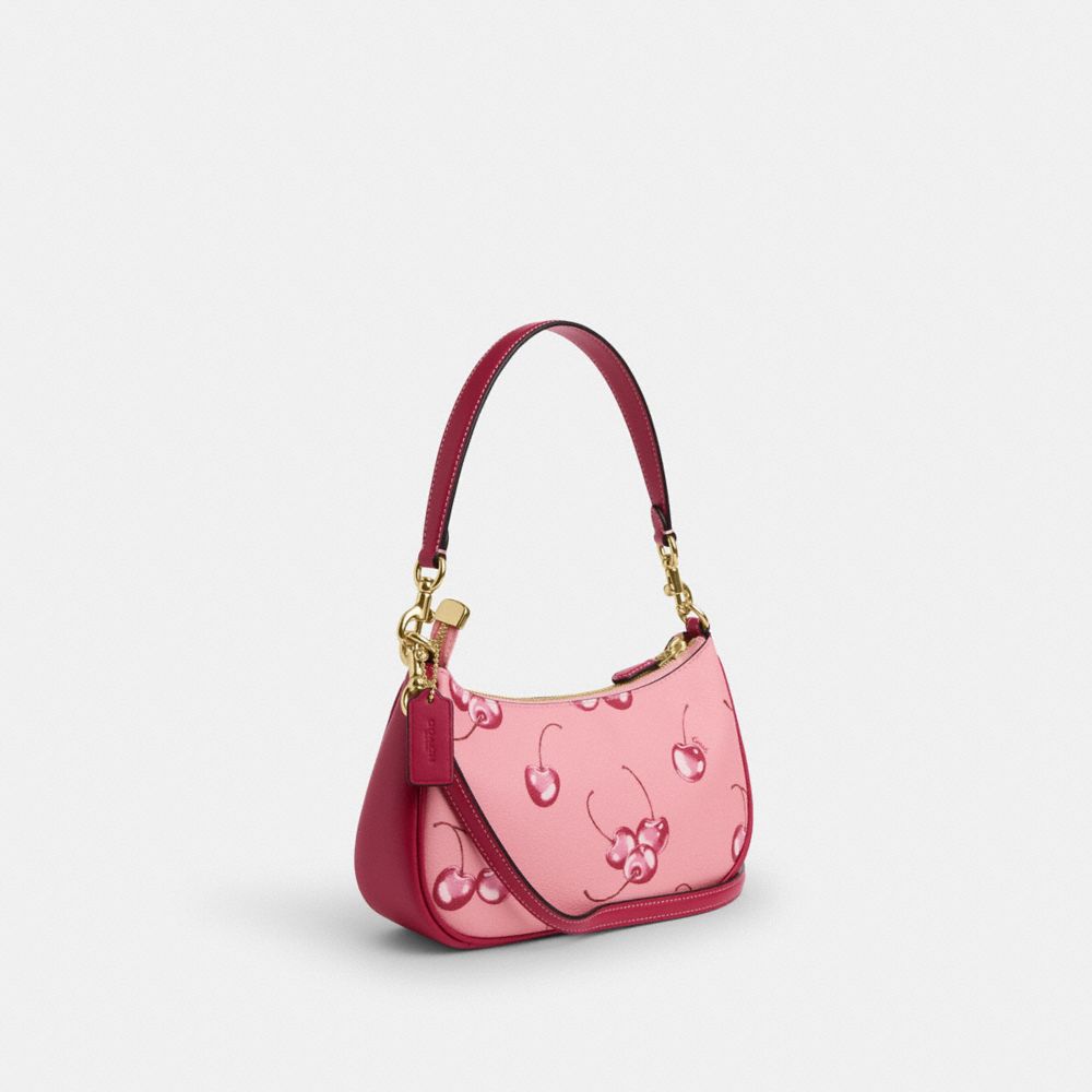 COACH®,SAC ÉPAULE TERI AVEC IMPRIMÉ CERISE,Cuir,Im/Rose fleur/Violet vif,Angle View