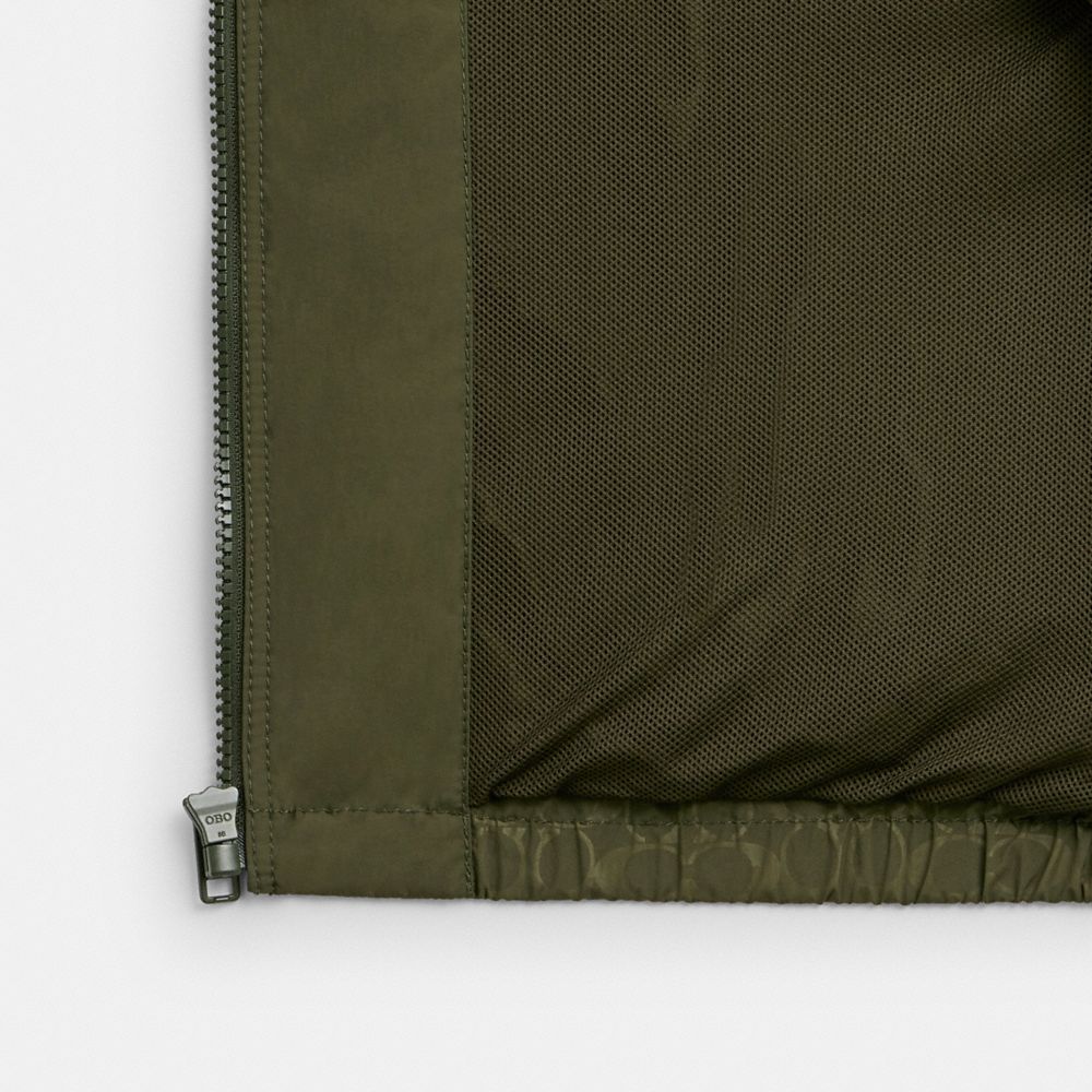 COACH®,COUPE-VENT EN POLYESTER RECYCLÉ,Polyamide,Vert olive,Inside View,Top View