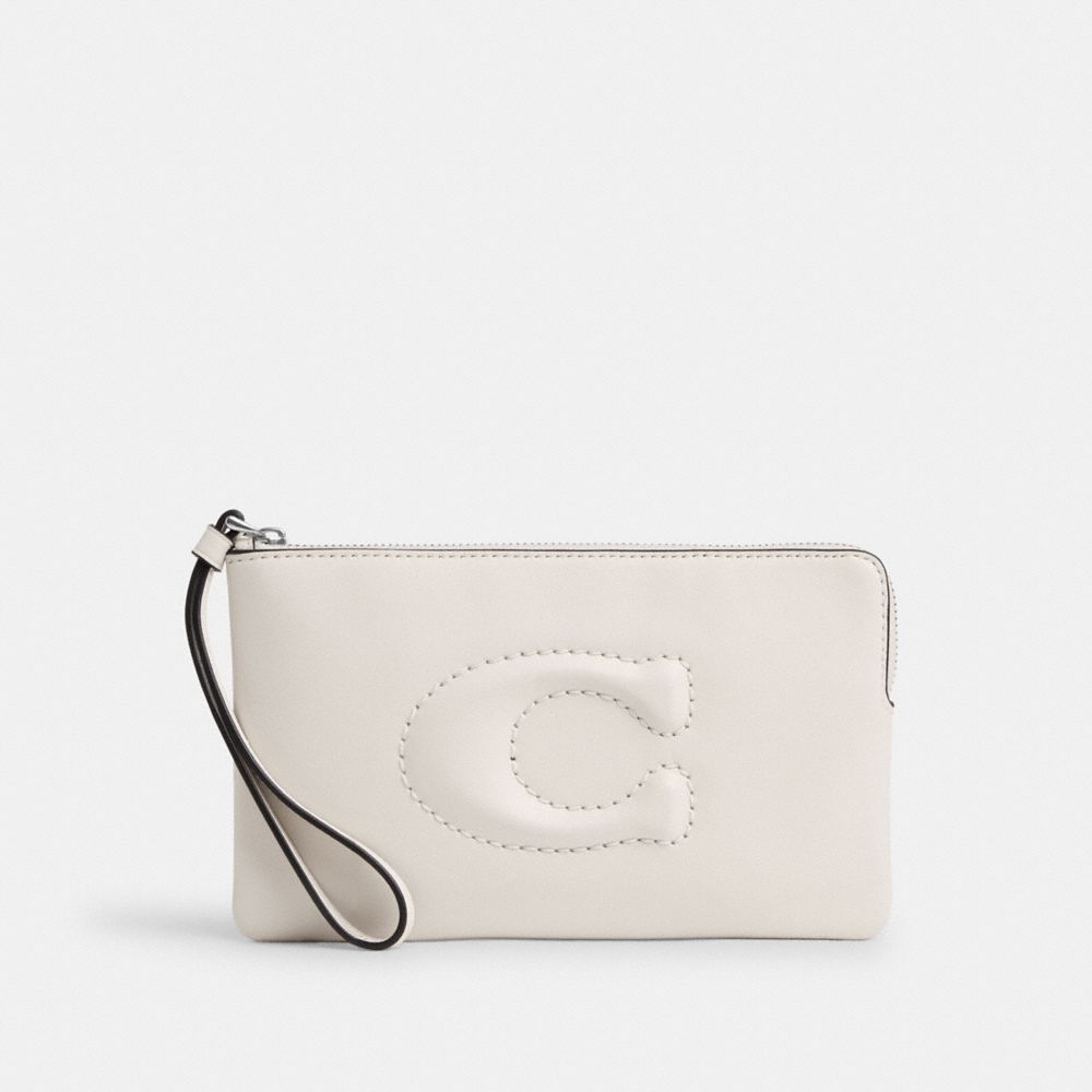 COACH®,GRAND WRISTLET AVEC ZIP EN COIN,Cuir lisse,Argent/Craie,Front View