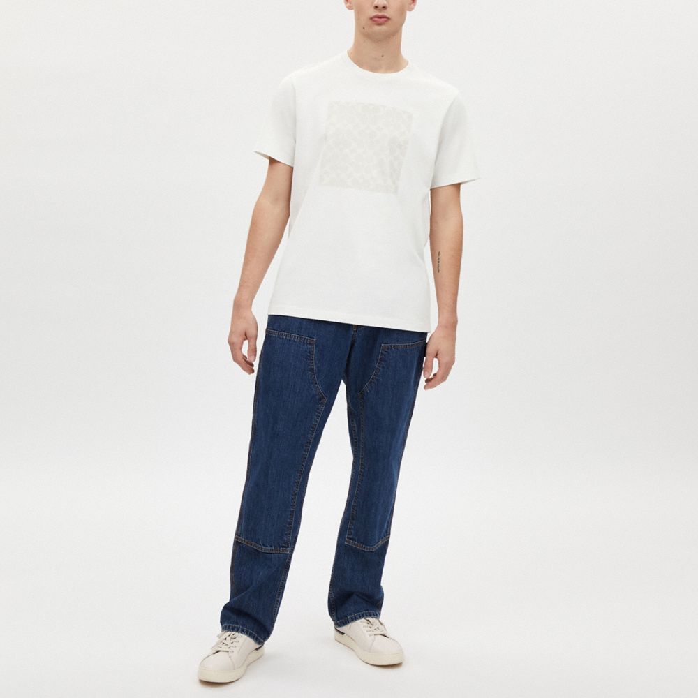 COACH®,TONAL SIGNATURE T-SHIRT IN ORGANIC COTTON,Off White,Scale View