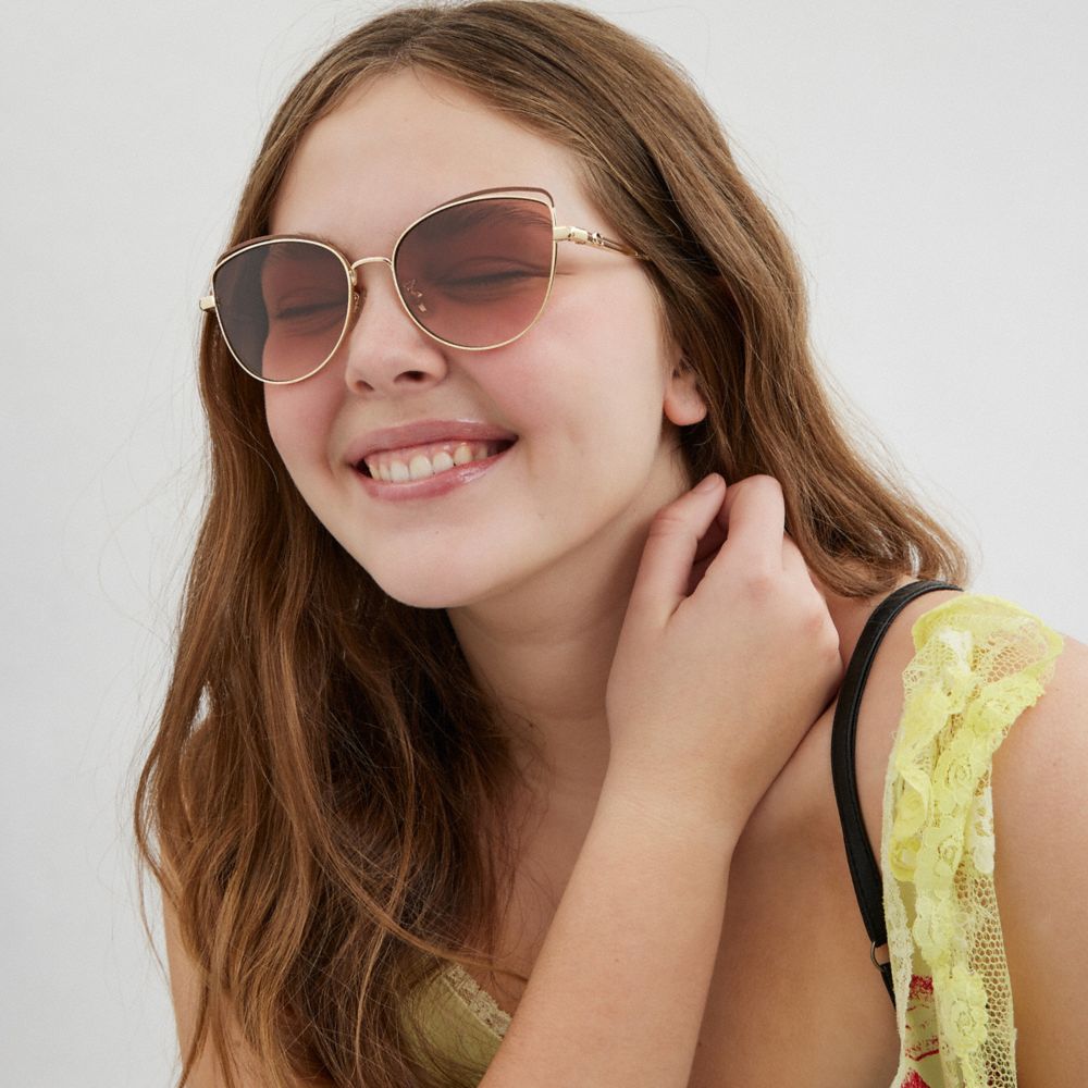 Женские солнцезащитные очки Coach Bandit Wire Oval Sunglasses — фото 2