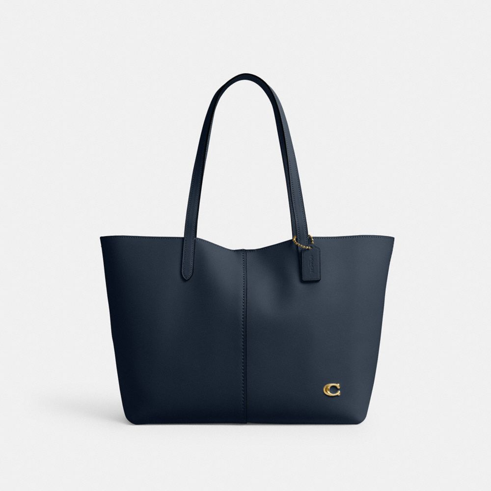 COACH North Tote Bag 32