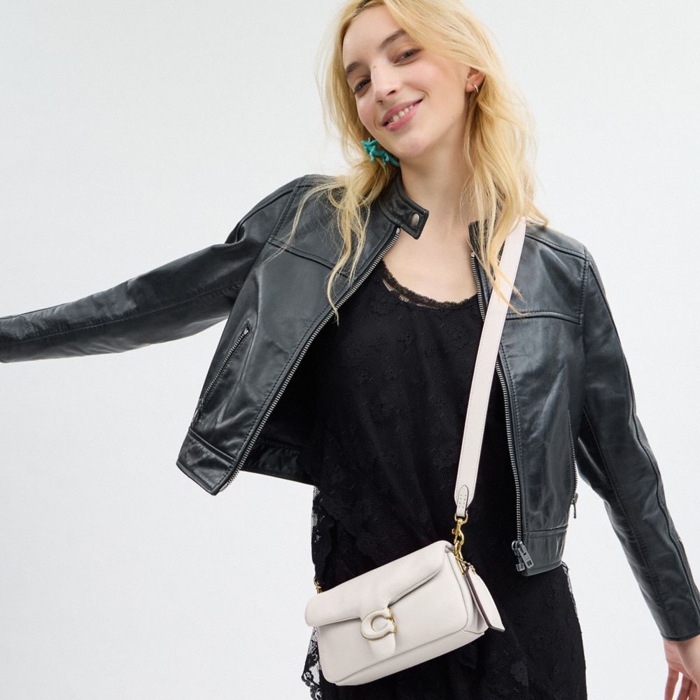 COACH®,Pillow Tabby Shoulder Bag 20,Leather,Shoulder Bag,Embossed,Logo,Metal,Day Party,White