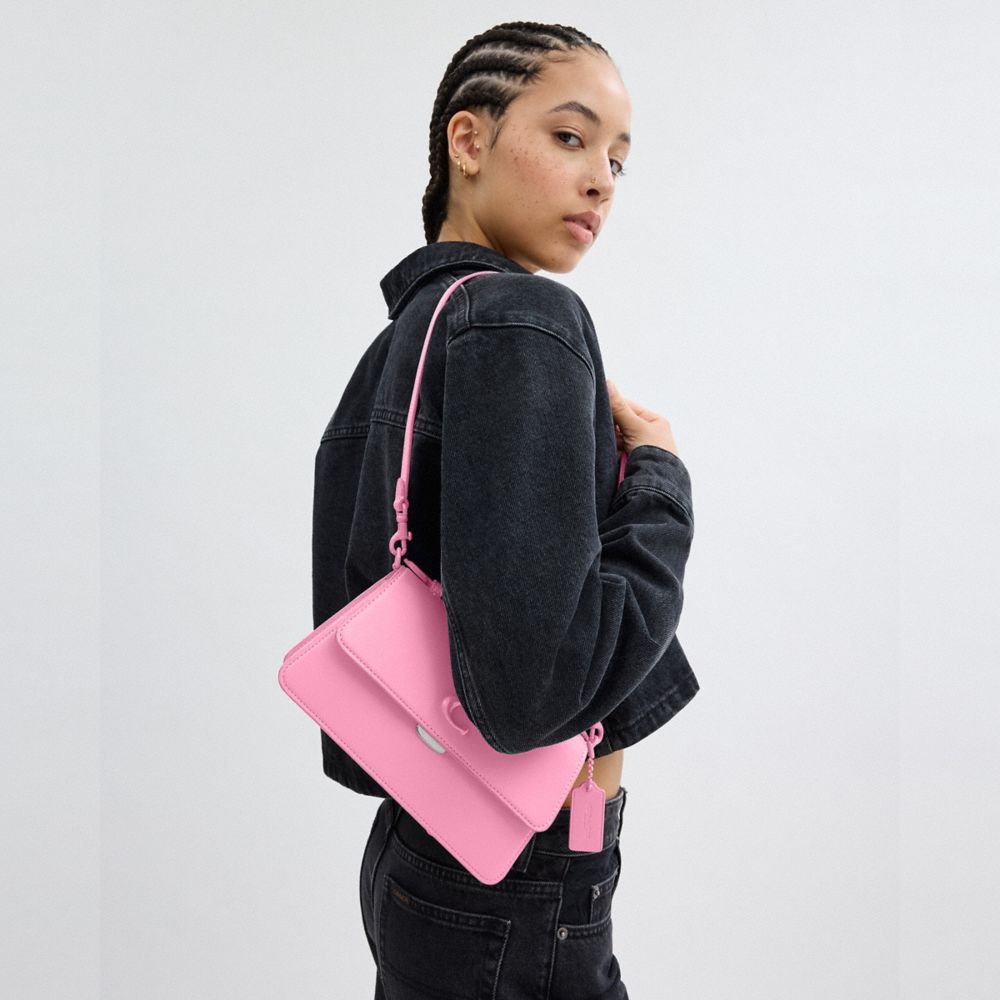 COACH®,Juno Bag,Leather,Shoulder Bag,Logo,Metal,Day Party,Pink,Detail View