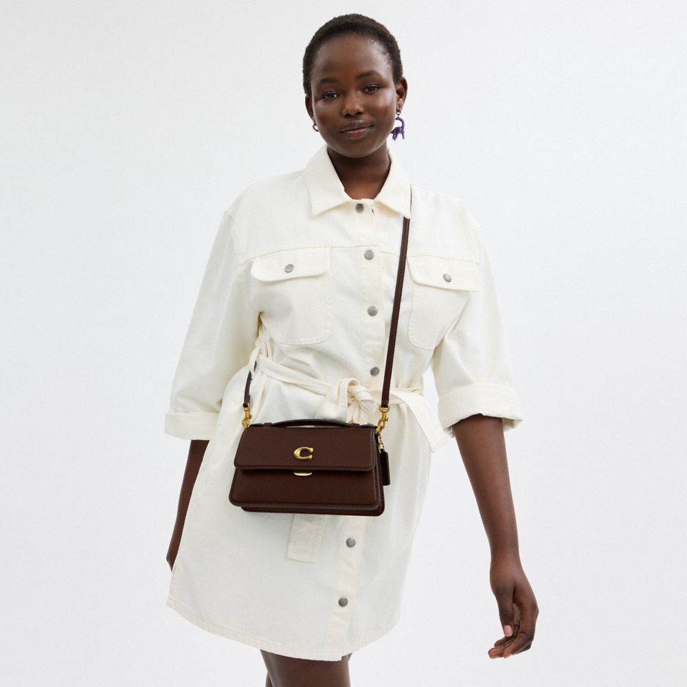 COACH®,Juno Bag,Leather,Shoulder Bag,Logo,Embossed,Casual,Brown