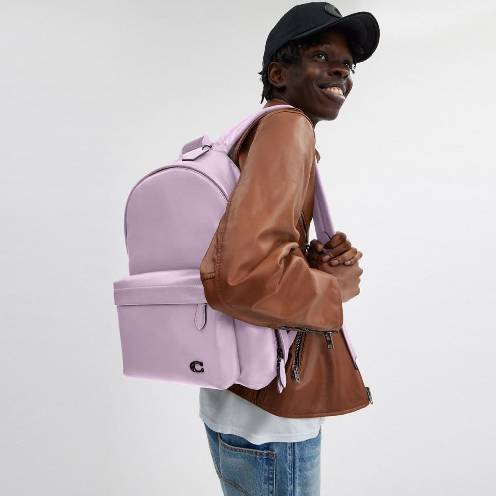 COACH®,SAC À DOS HALL,Cuir lisse,Pourpre doux,Detail View