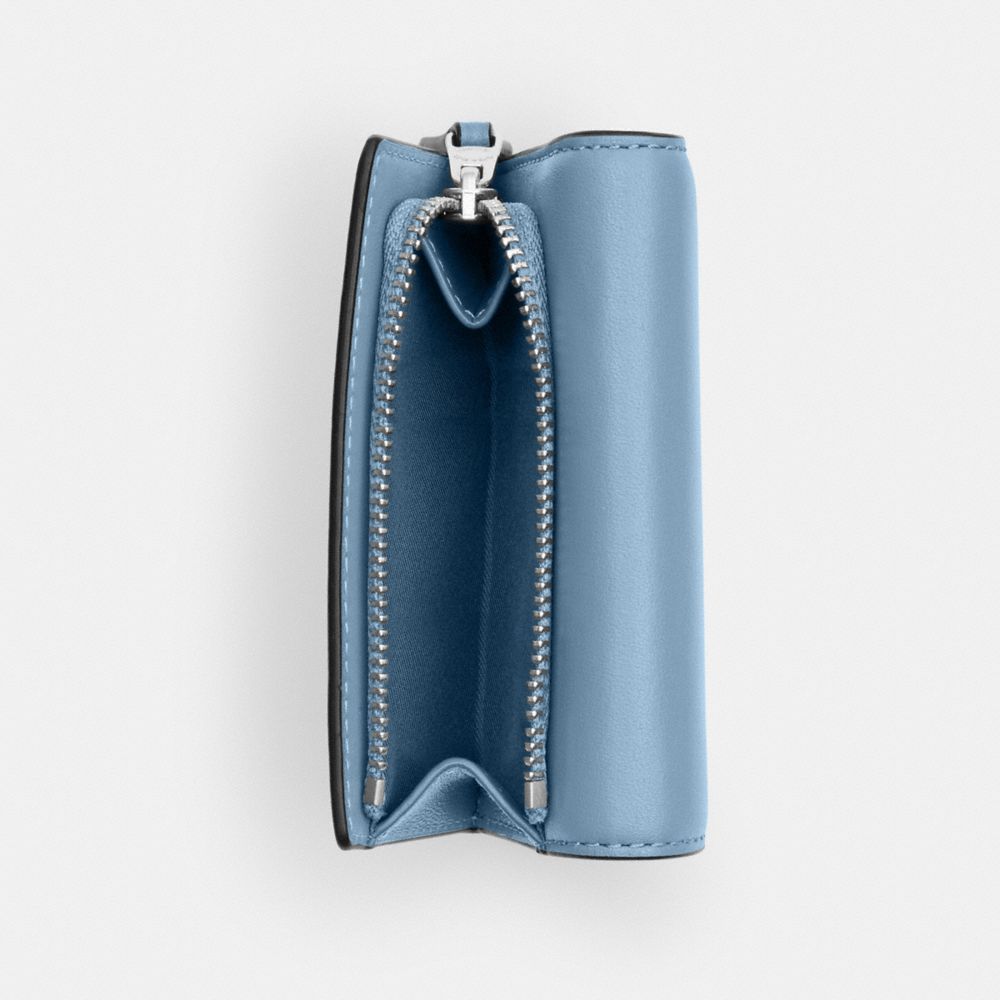 COACH®,Micro Wallet,Calfskin Leather,Tri Fold,Logo,Casual,,Interior View