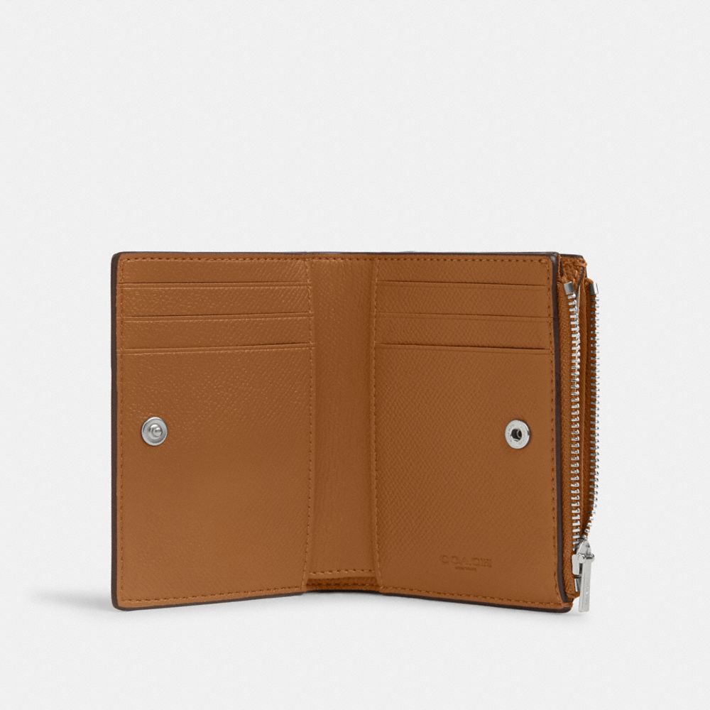 COACH®,Bifold Wallet,Leather,Bi Fold,Logo,Casual,Brown,Inside View,Top View