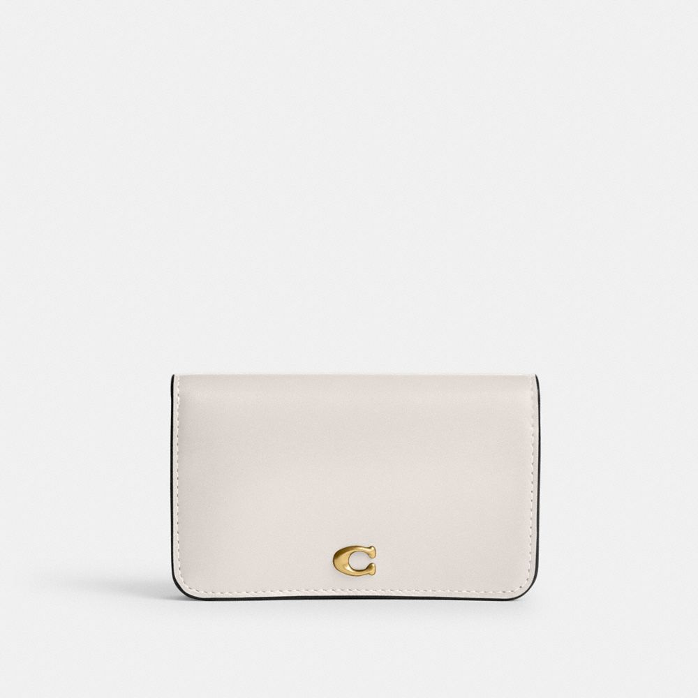 COACH®,PORTE-CARTES SLIM ESSENTIEL,Cuir de veau raffiné,Laiton/Craie,Front View