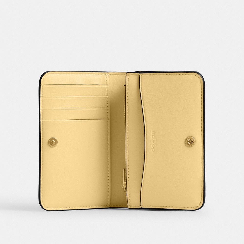 COACH®,Essential Slim Card Case,Calfskin Leather,Bi Fold,Logo,Metal,Casual,Beige,Inside View,Top View