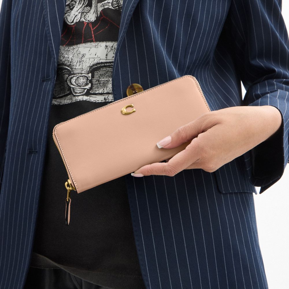 COACH コーチ　エッセンシャルスリムアコーディオンスリムウォレット 公式】COACH – コーチ | エッセンシャル スリム アコーディオン ジップ