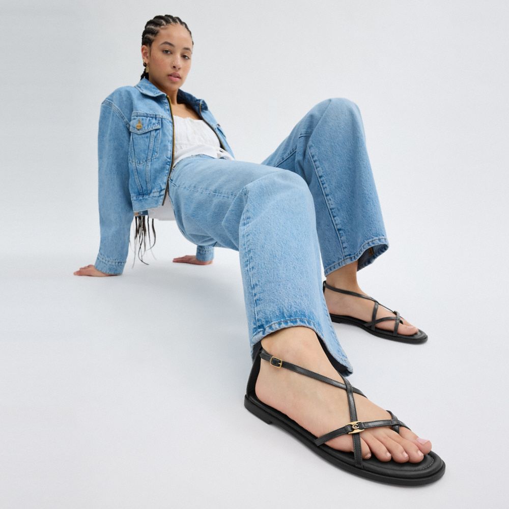 Jenni Sandal