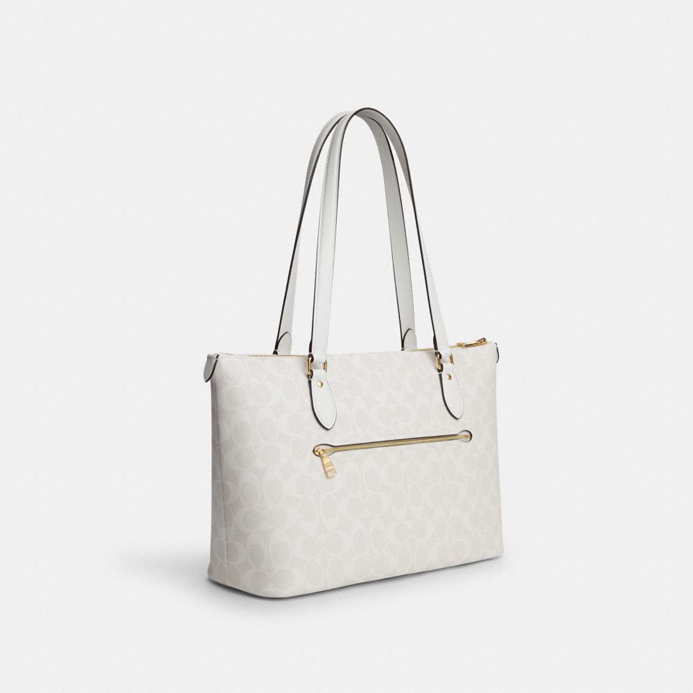 COACH®,GALLERY TOTE BAG IN SIGNATURE CANVAS,Signature Canvas,Gold/Chalk/Glacierwhite,Angle View