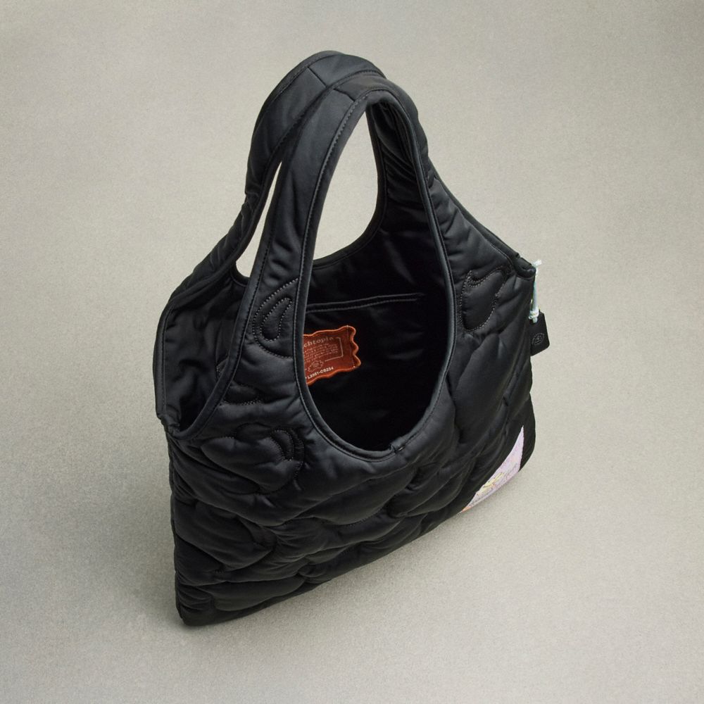 COACH®,Coachtopia Loop Quilted Heart Flat Tote,Lining Recycled Polyester,Recycled Polyester,Tote,Plastic,Applique,Tag Embe...,Black,Inside View,Top View