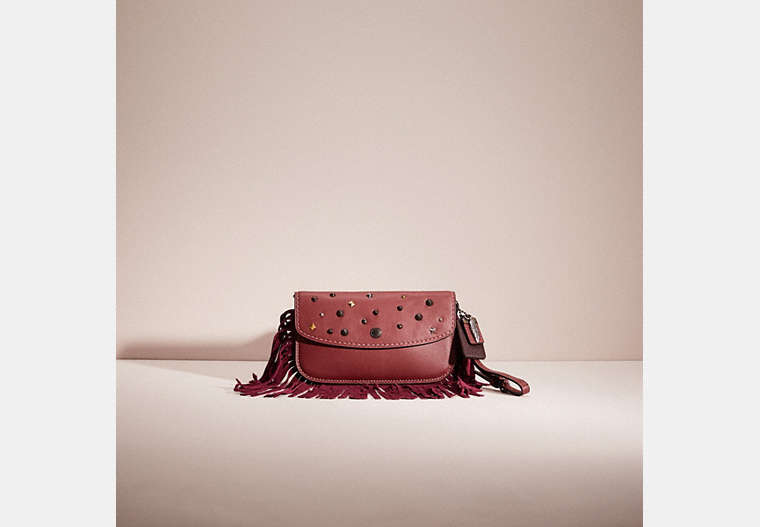 COACH®,UPCRAFTED CLUTCH,Glovetanned Leather,Pewter/Bordeaux,Front View