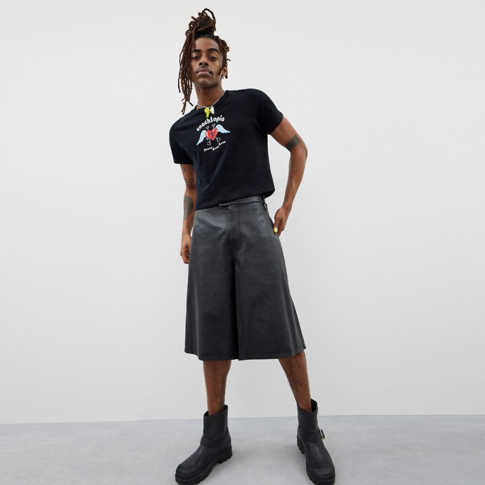 COACH®,Cropped T Shirt With Floating Heart Print,Recycled Cotton,T Shirt,Word Embellishment,Casual,Black,Scale View