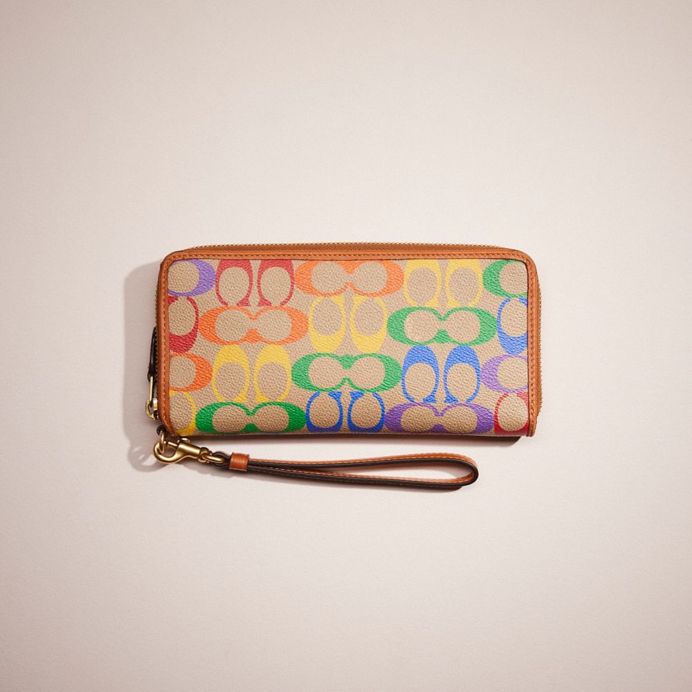 Coach wallet clearance rainbow