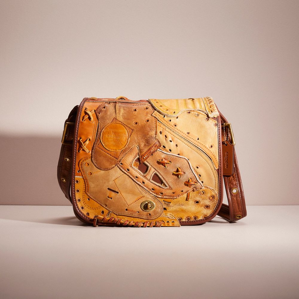 COACH®,Havane,Front View