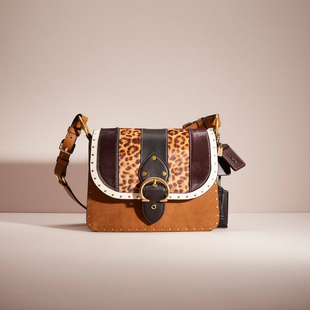 Lily Signature Crossbody In Khaki Brown/luggage/gold