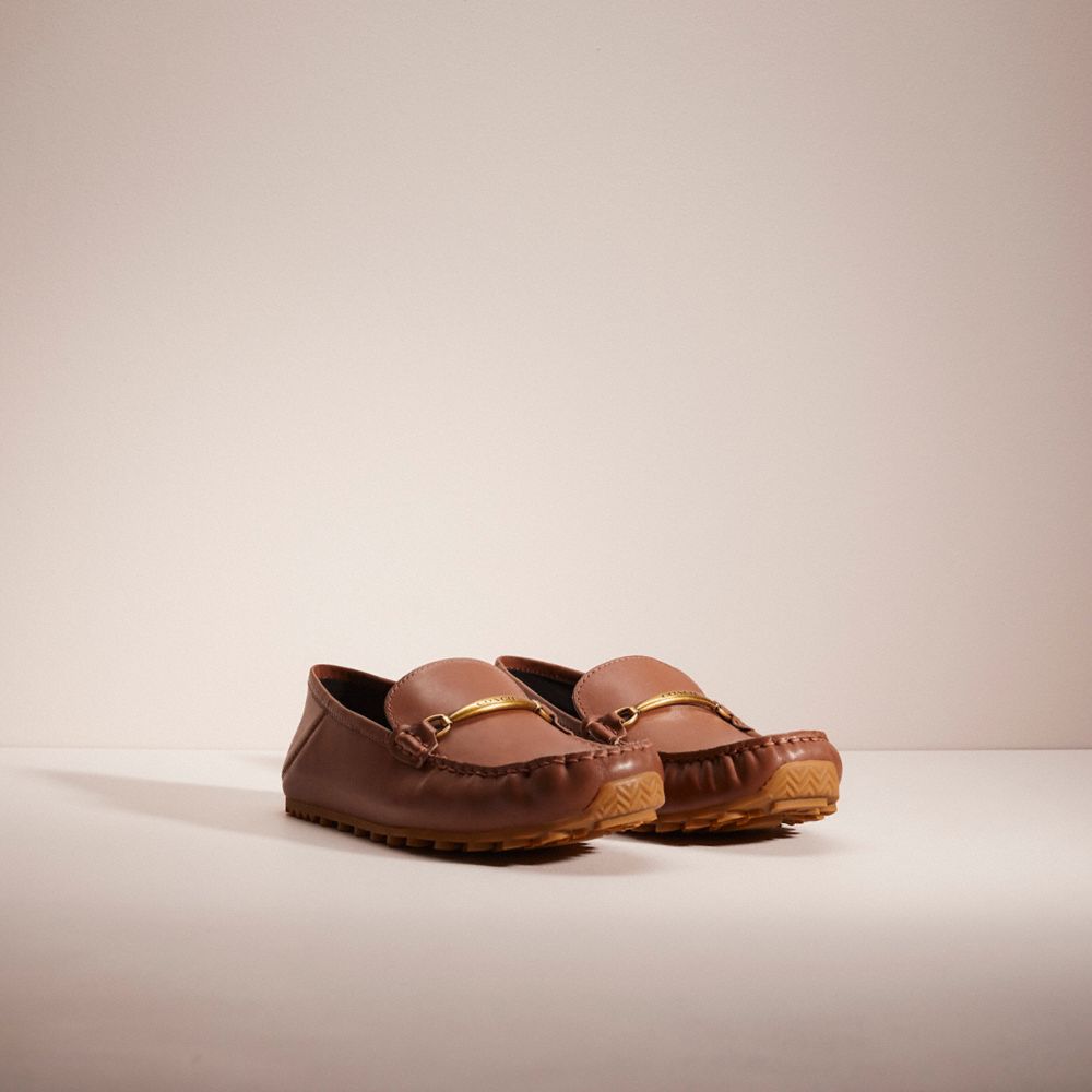 COACH®,RESTORED COLLAPSIBLE HEEL DRIVER,Dark Saddle,Angle View