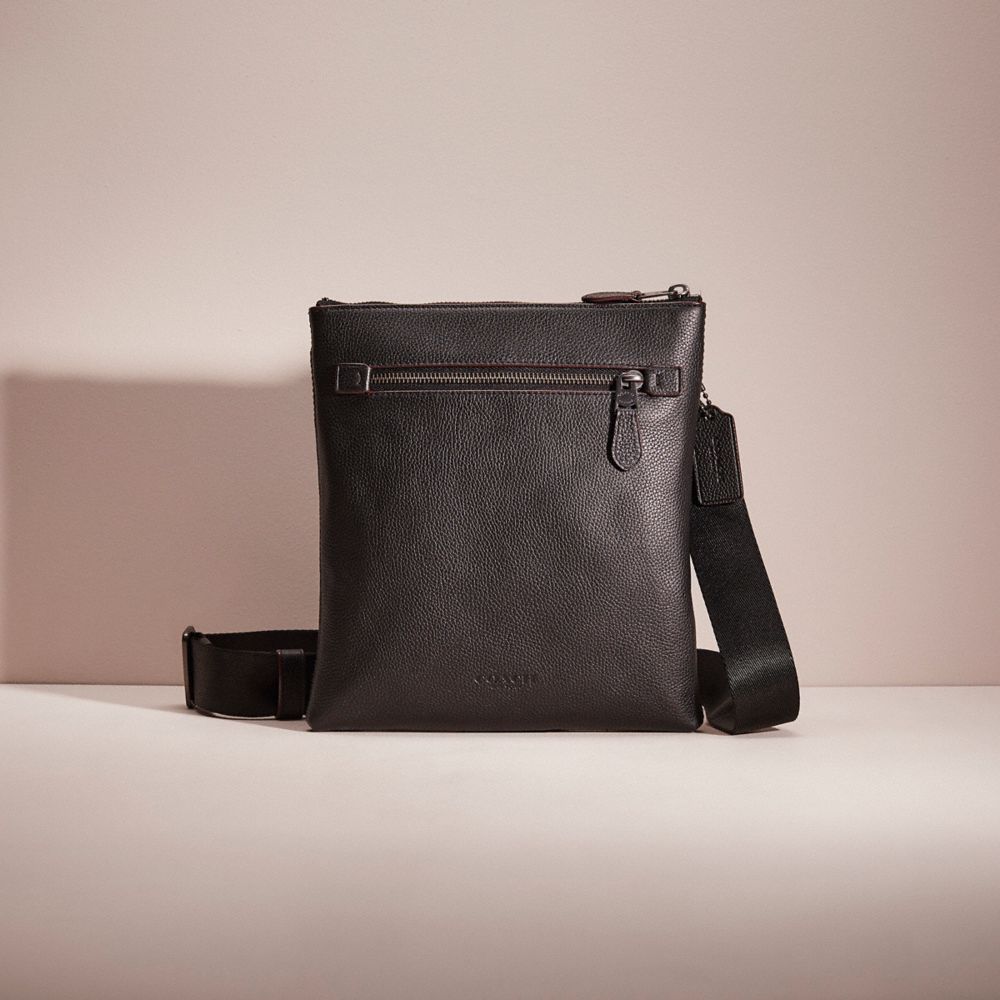 COACH®,RESTORED METROPOLITAN SOFT SMALL MESSENGER,Gunmetal/Black,Front View