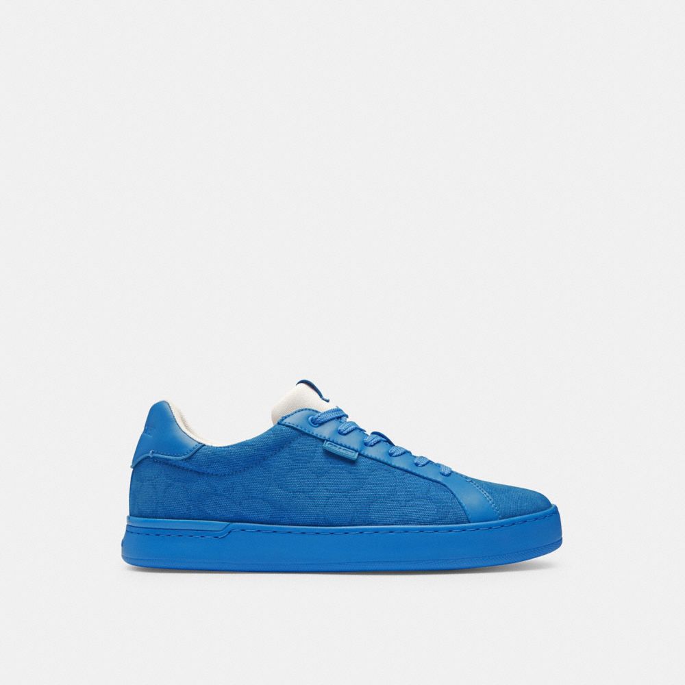 COACH®,LOWLINE LOW TOP SNEAKER IN SIGNATURE CANVAS,Blueberry,Angle View