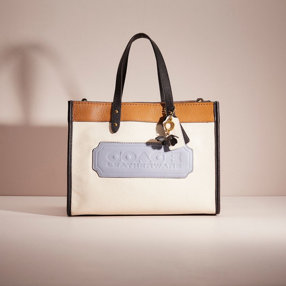 Upcrafted Field Tote 30 In Colorblock With Coach Badge | COACH®