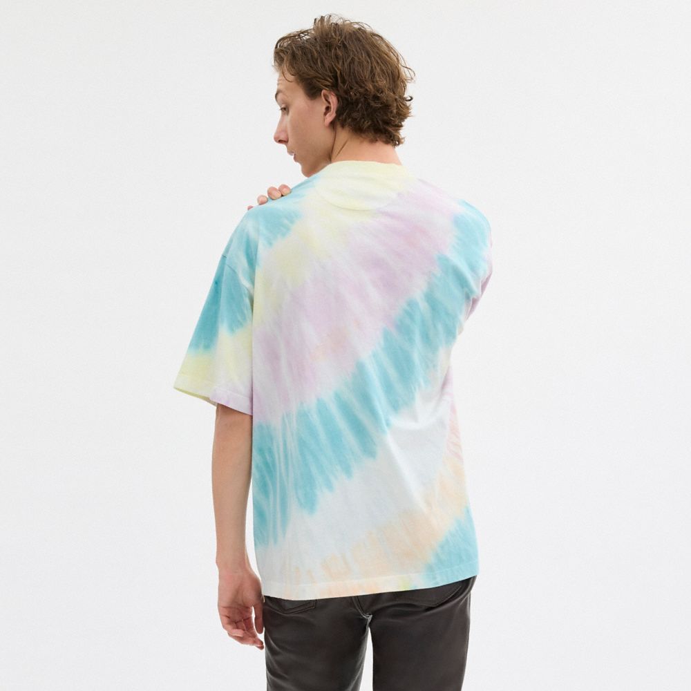 COACH®,TIE-DYE CREWNECK T-SHIRT IN ORGANIC COTTON,Organic Cotton,Tie Dye,Scale View