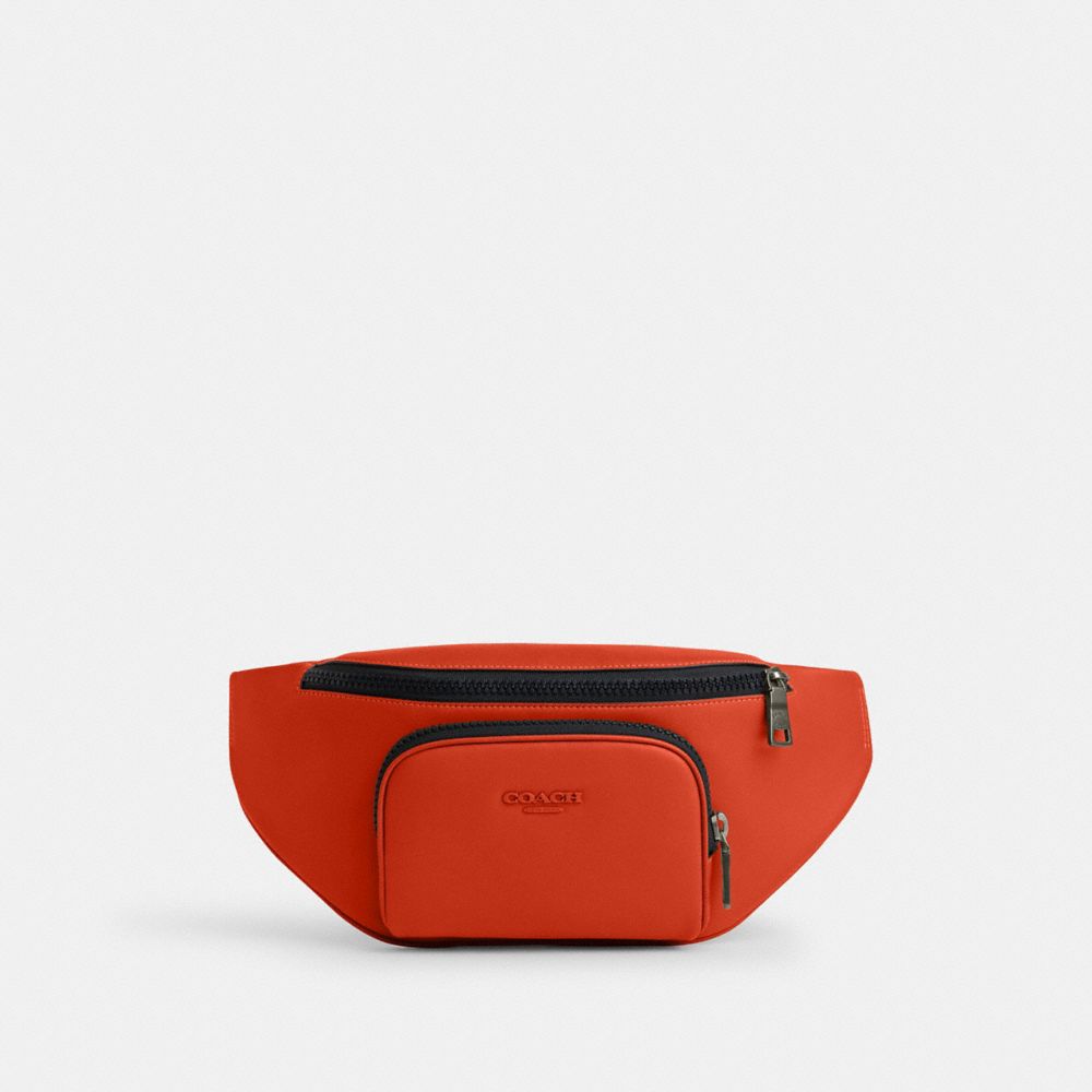 COACH®,SAC CEINTURE RACER EN CUIR LISSE,Cuir lisse,Qb/Orange intense,Front View