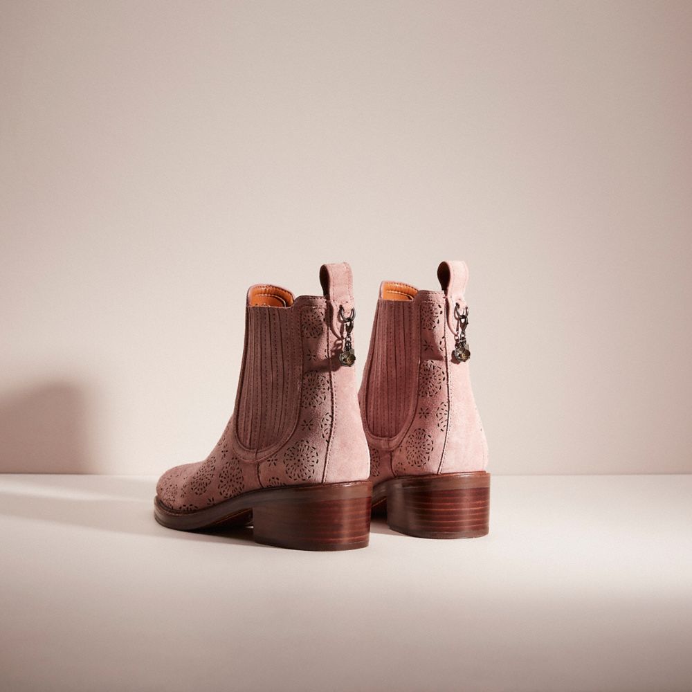 Coach bowery best sale chelsea boots