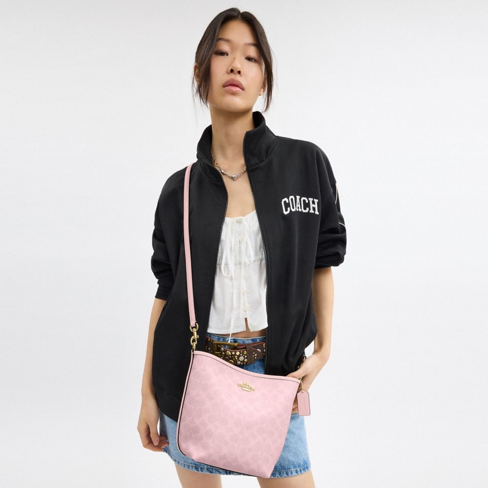 COACH®,SAC SEAU CITY EN TOILE EXCLUSIVE,Toile exclusive,Or/Rose poudre