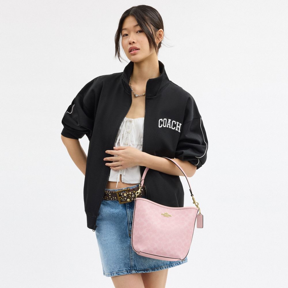 COACH®,SAC SEAU CITY EN TOILE EXCLUSIVE,Toile exclusive,Or/Rose poudre,Detail View