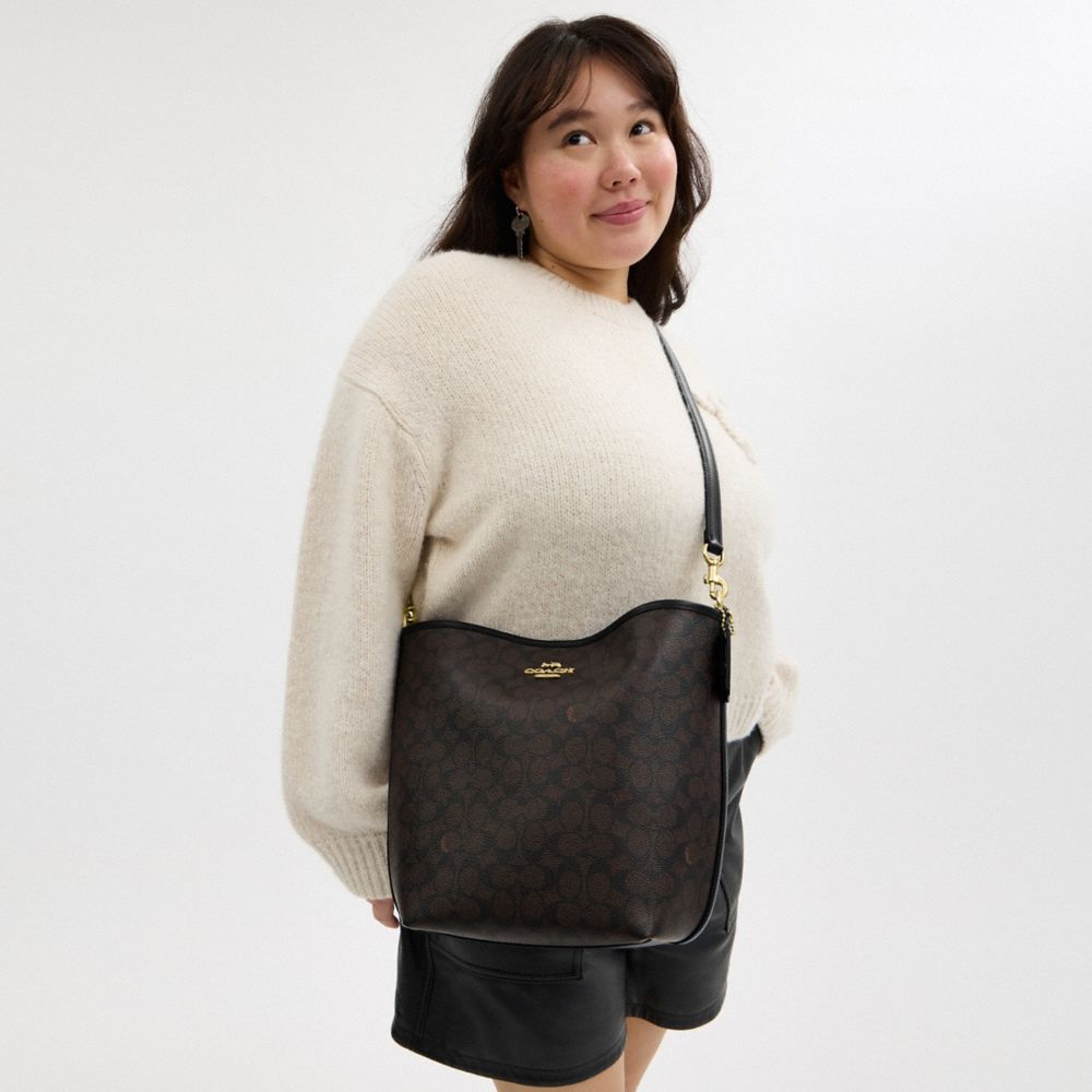 COACH®,City Large Bucket Bag In Signature Canvas,Bucket,Piping,Casual,Black
