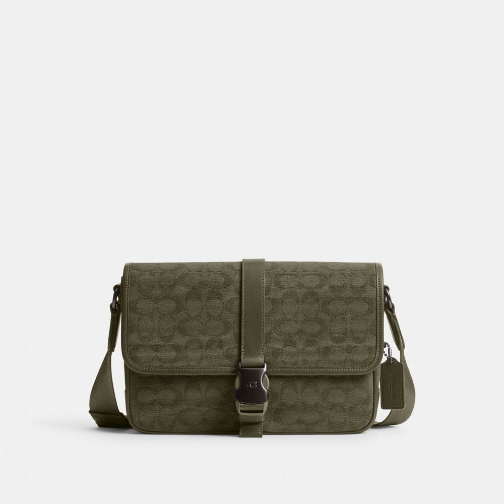 COACH®,SAC MESSAGER LEAGUE EN TOILE JACQUARD SIGNATURE,Vert armée,Front View