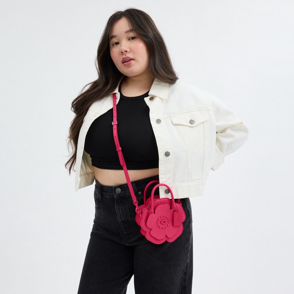 COACH®,Tea Rose Bag,Leather,Lining Leather,Crossbody,3D Embellishment,Metal,Studded,Logo,Day Party,Pink