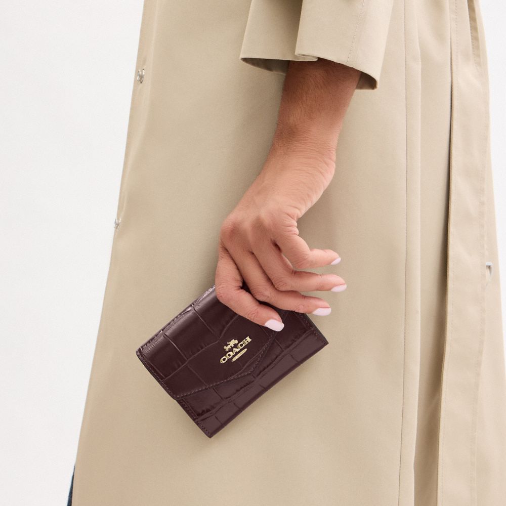 COACH® Outlet | Mini Envelope Wallet With Strap In Signature