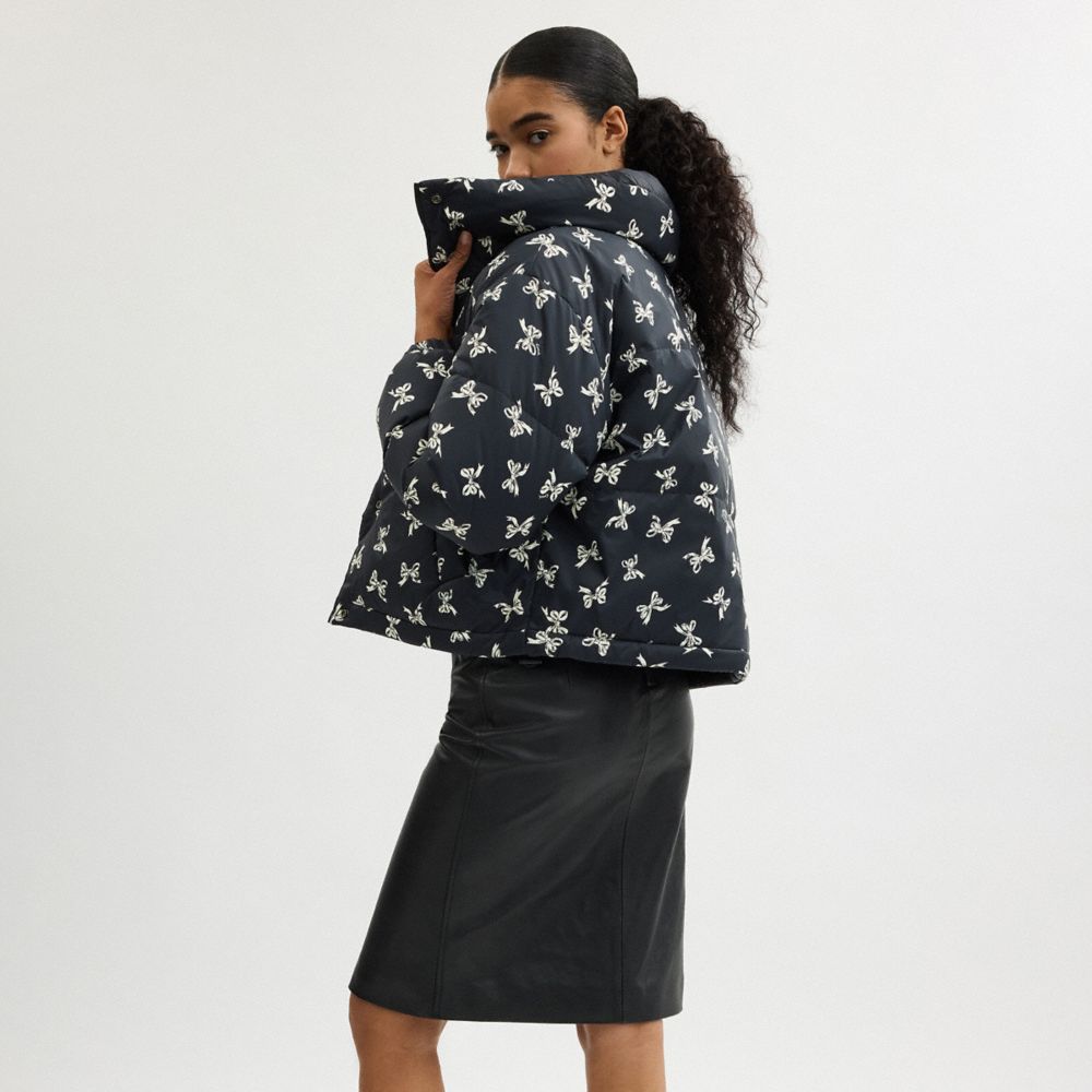 COACH®,Reversible Cropped Puffer In Recycled Polyamide,Puffer,Quilted,Bow,Sustainable,Down Insulation,Casual,Black,Scale View