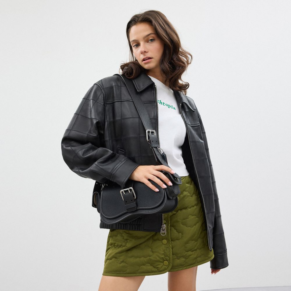 COACH®,Cargo Wavy Dinky Bag In Coachtopia Leather,Shoulder Bag,Plastic,Logo,Casual,Black,Detail View