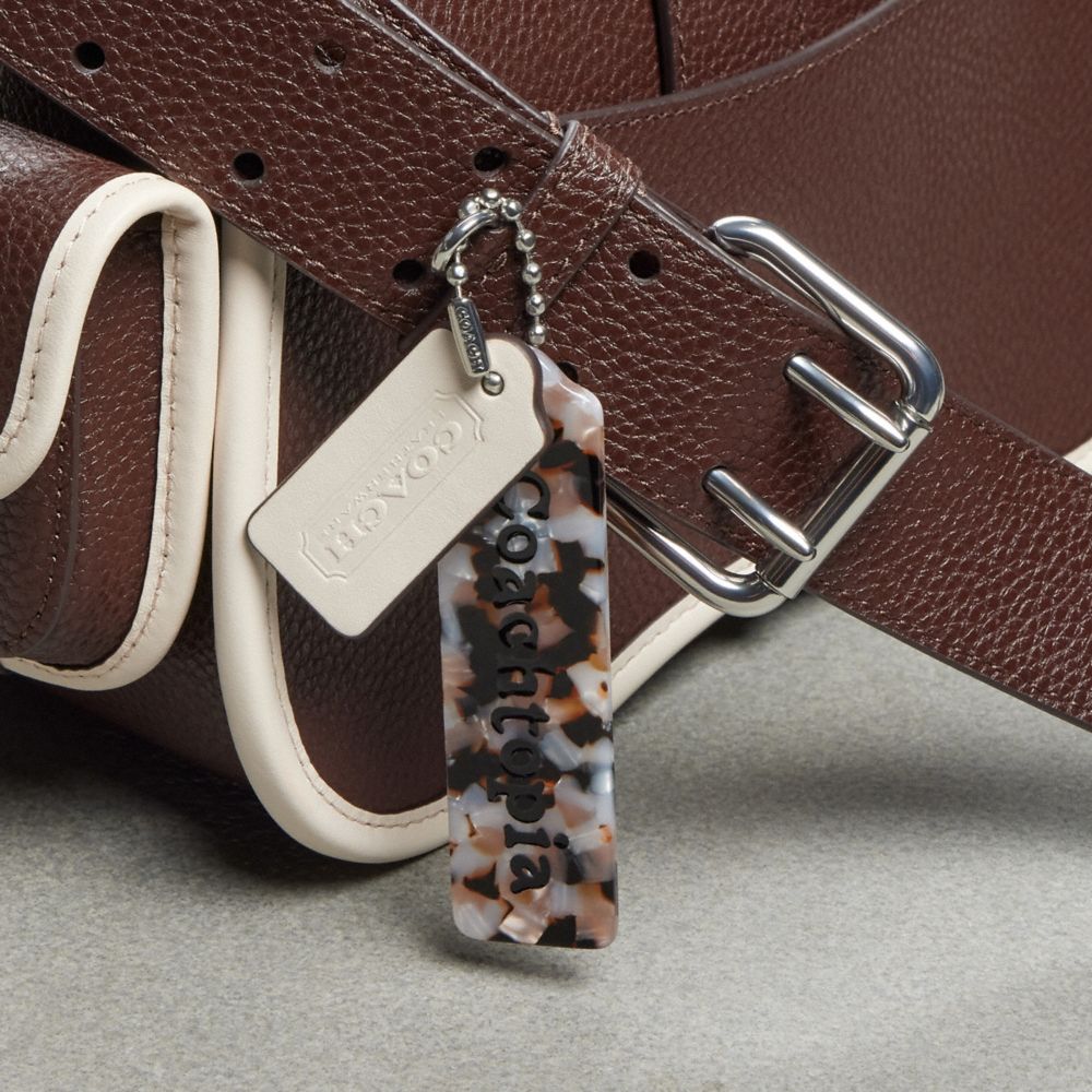 COACH®,Cargo Wavy Dinky Bag In Coachtopia Leather,Shoulder Bag,Plastic,Logo,Embossed,Casual,Day Party,Brown,Group View