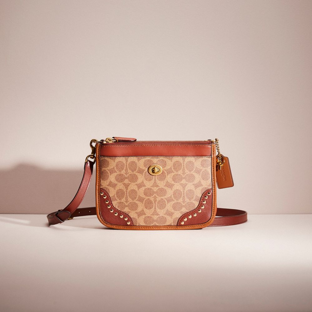 Heart Crossbody - Coach - Tan Rust - Canva