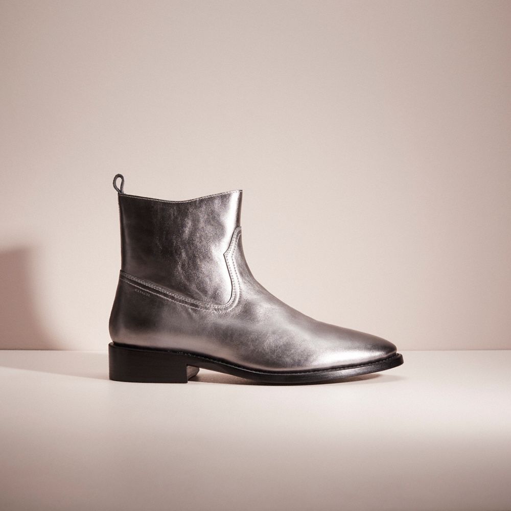 Coach 2025 grey boots