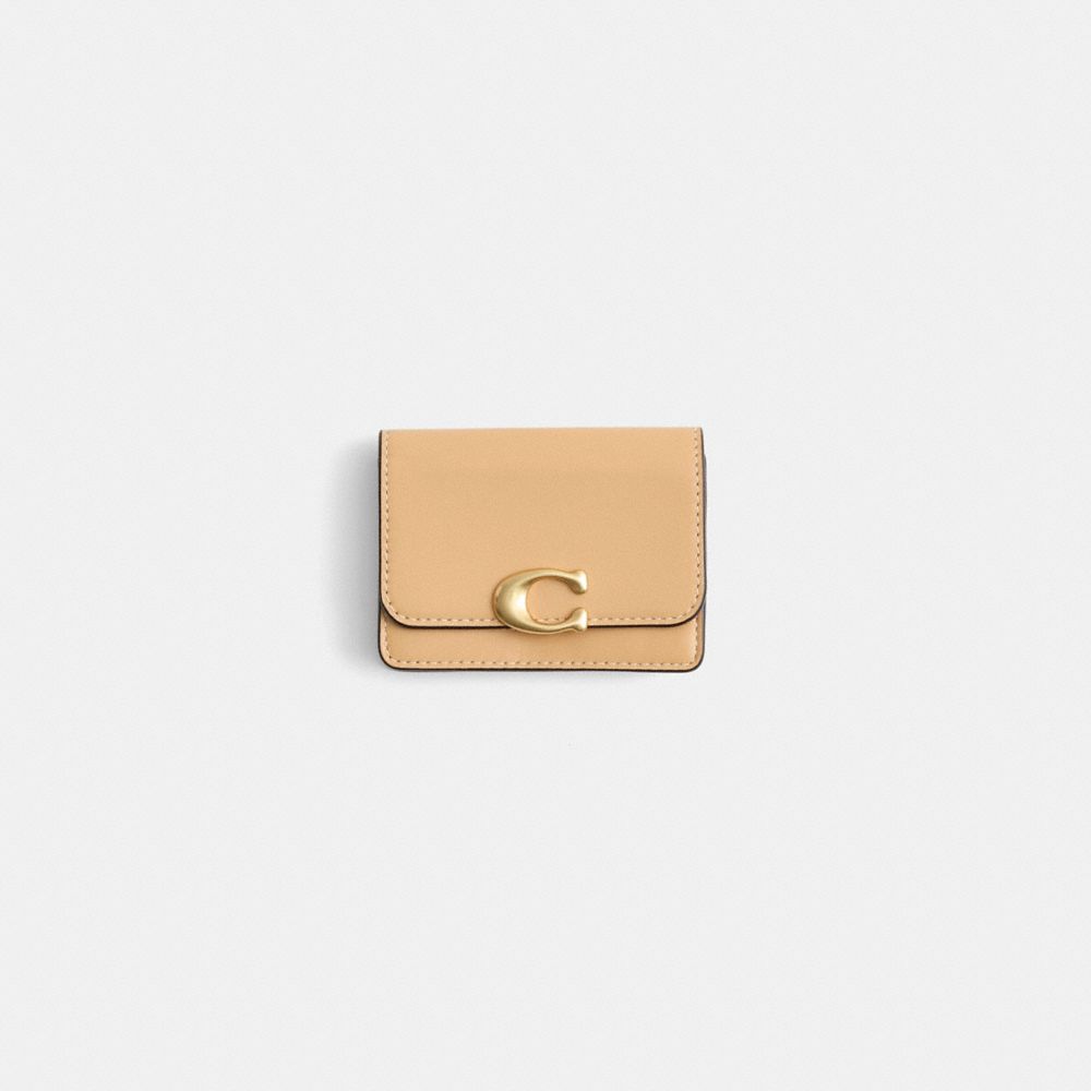 COACH®,Restored Bandit Card Case,Calfskin Leather,Card Case,Logo,Metal,Sustainable,Casual,,Front View