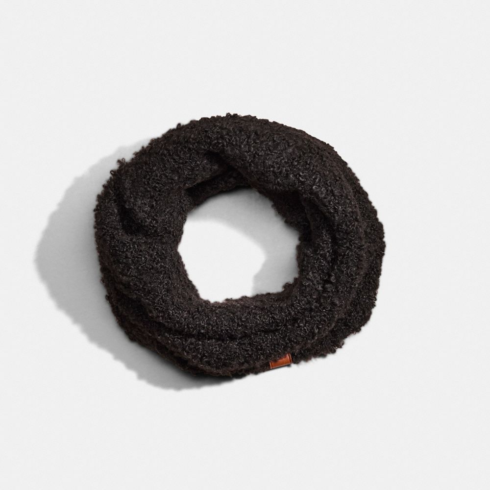 COACH RESTORED FLEECE TEXTURED SNOOD 