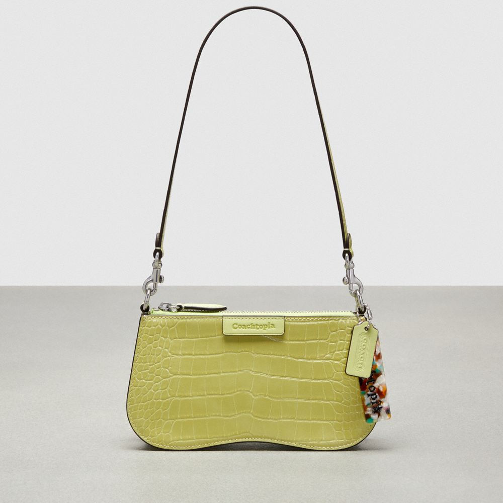 COACH®,Sac baguette ondulé en cuir gaufré façon croco Coachtopia,Limette pâle,Front View