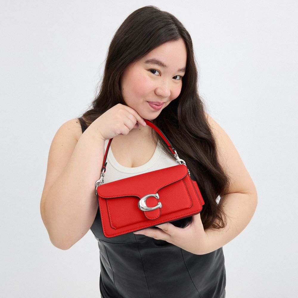 Shop Coach Tabby Schultertasche 20 In Red