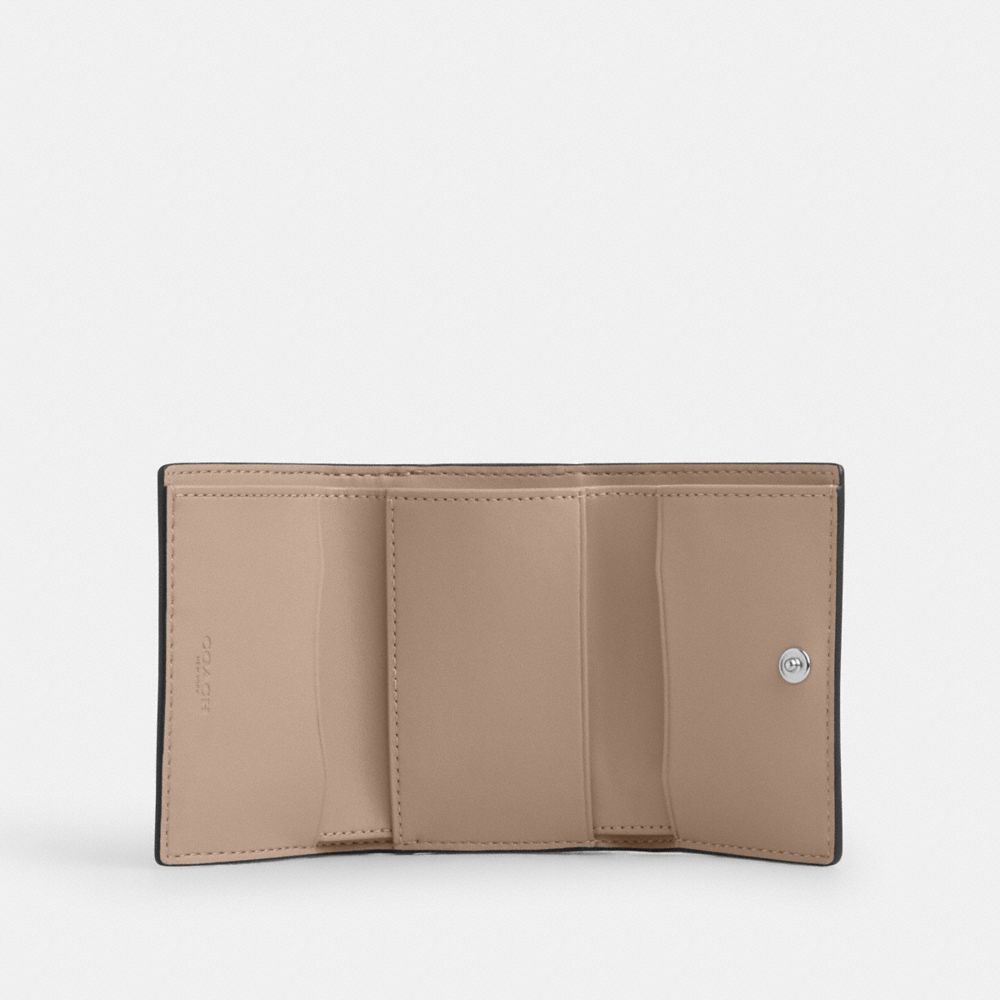 COACH®,Micro Wallet,Leather,Tri Fold,Metal,Logo,Casual,Beige,Inside View,Top View